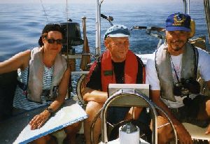 Gudrun, Willi und ich genie&szlig;en die ruhige &Uuml;berfahrt