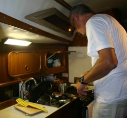 Auch der Abwasch muss gemacht werden